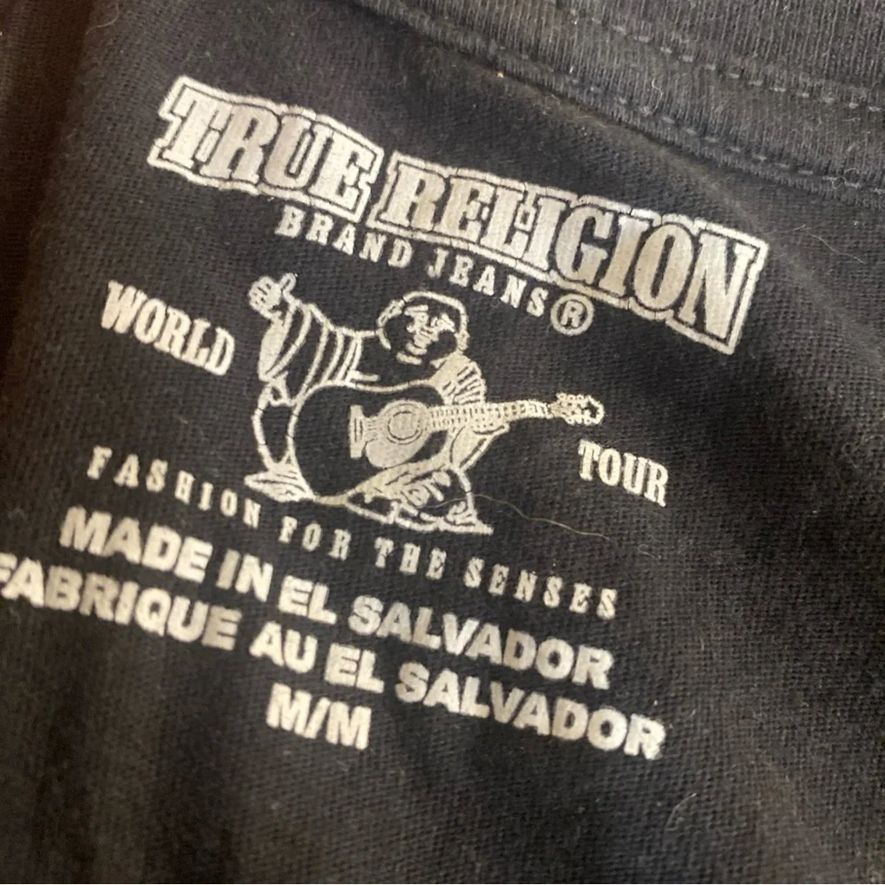 True Religion Graffiti Text Tshirt Men’s Sz M Hip Hop Skater Artist Printed‎